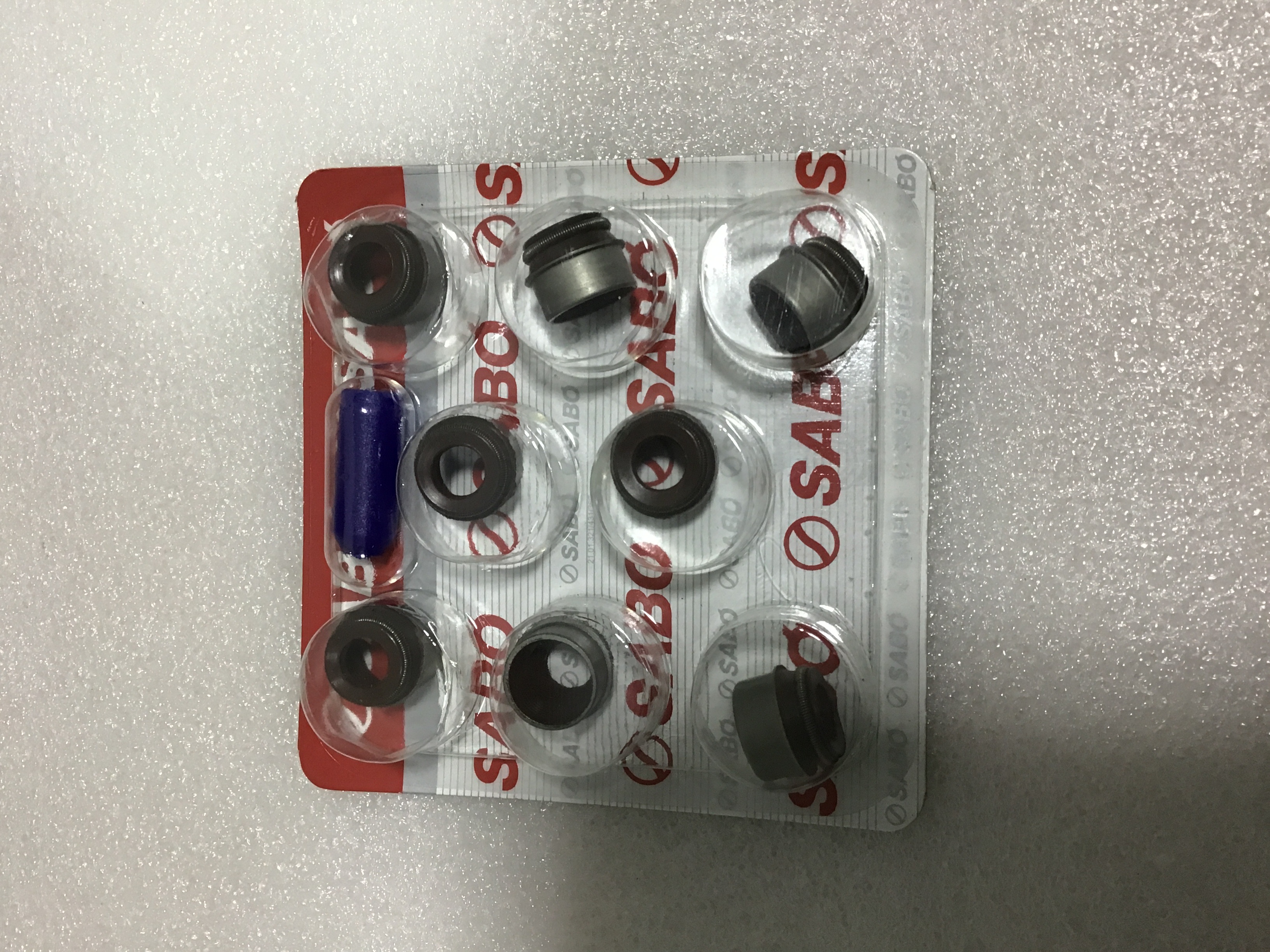 JUEGO DE GOMAS DE VALVULAS (8mm) 8UDS