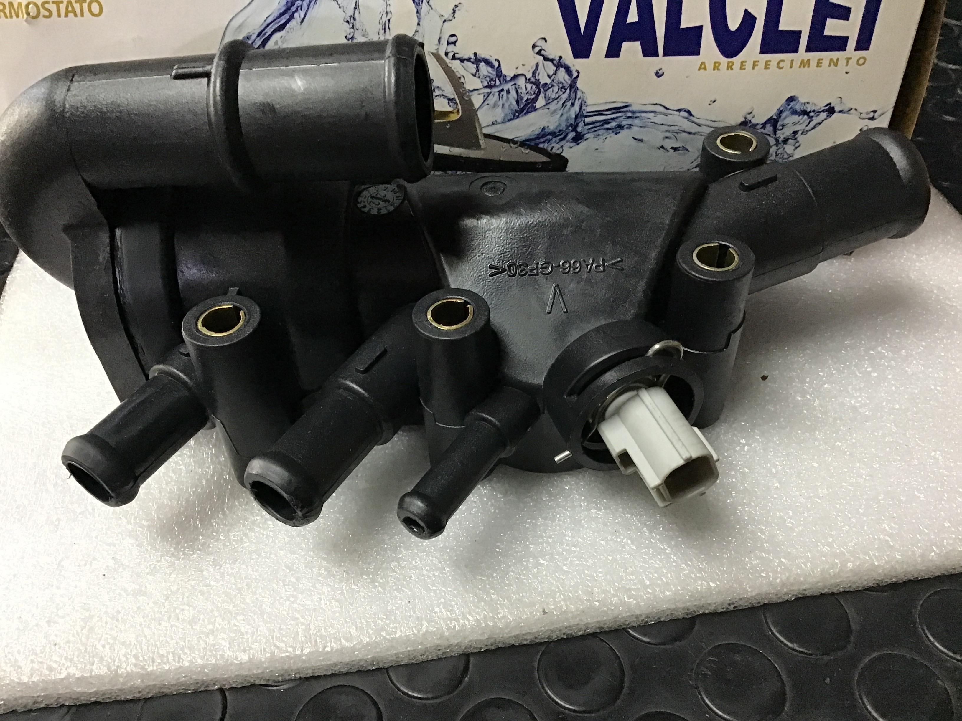 TERMOSTATO PLASTICO C/SESNOR CURVO