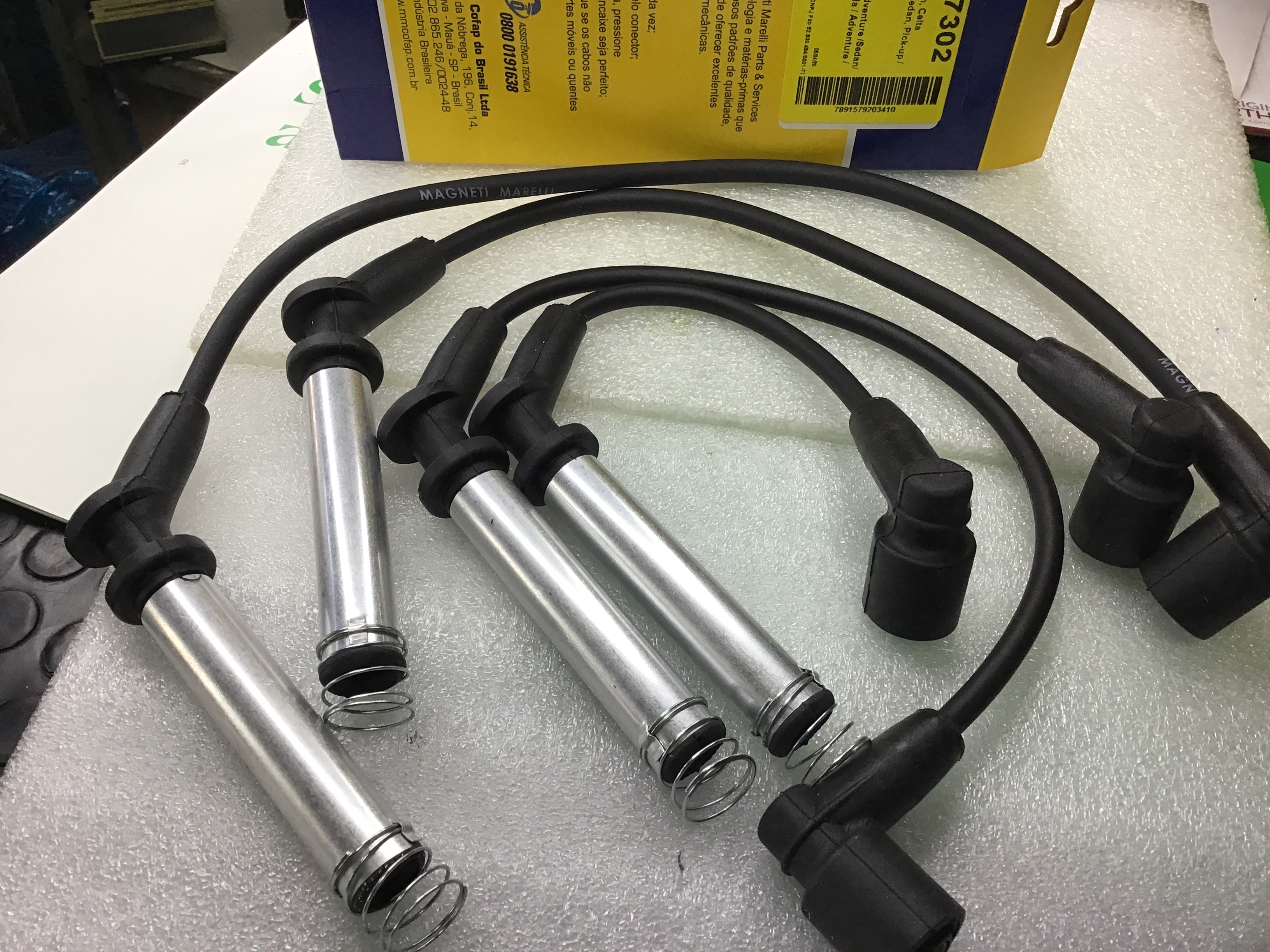 JUEGO DE CABLES DE BUJIAS