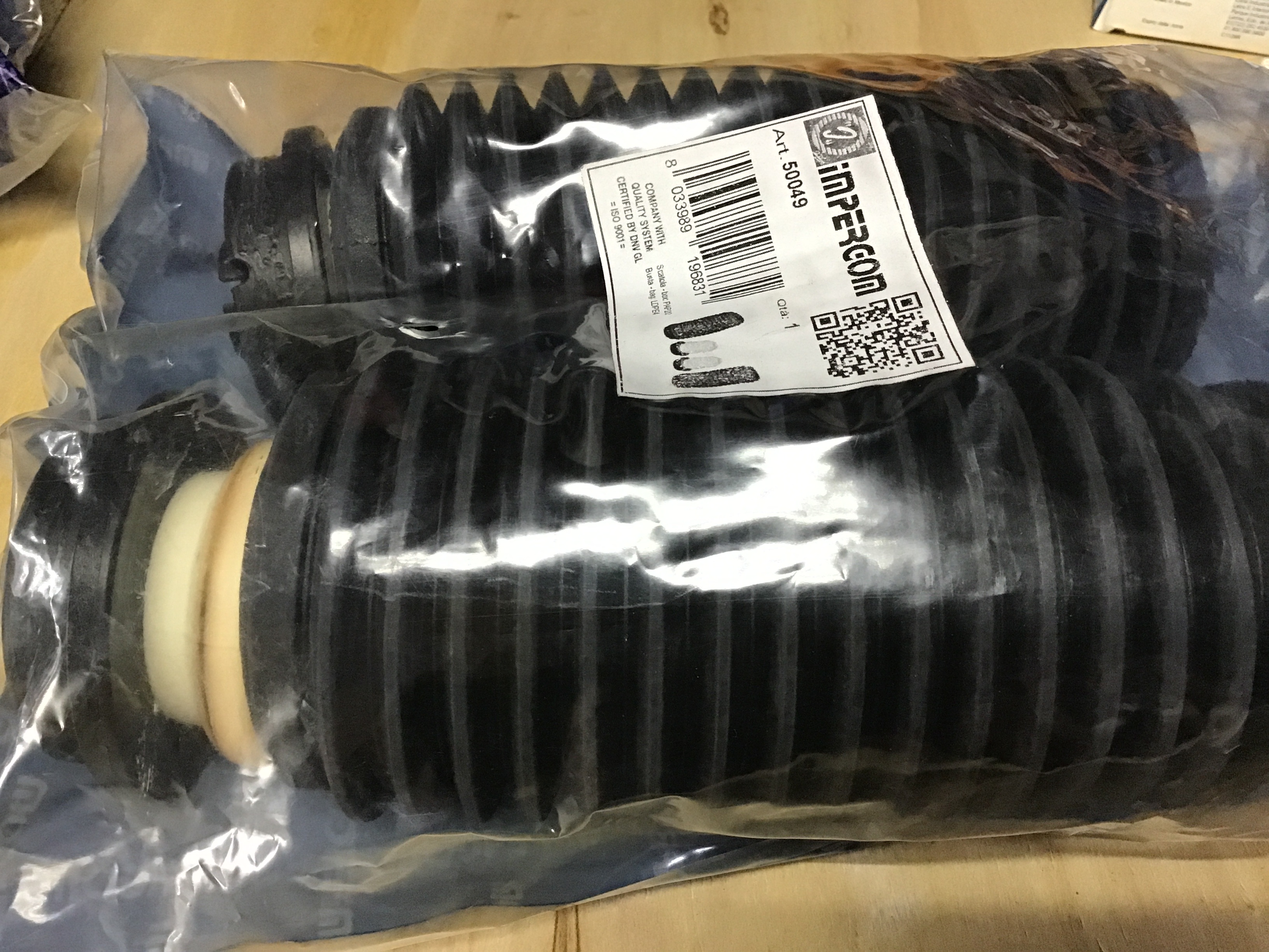 KIT CUBREPOLVO DE AMORTIGUADOR DELANTERO CON TOPE (AMBOS LADOS)