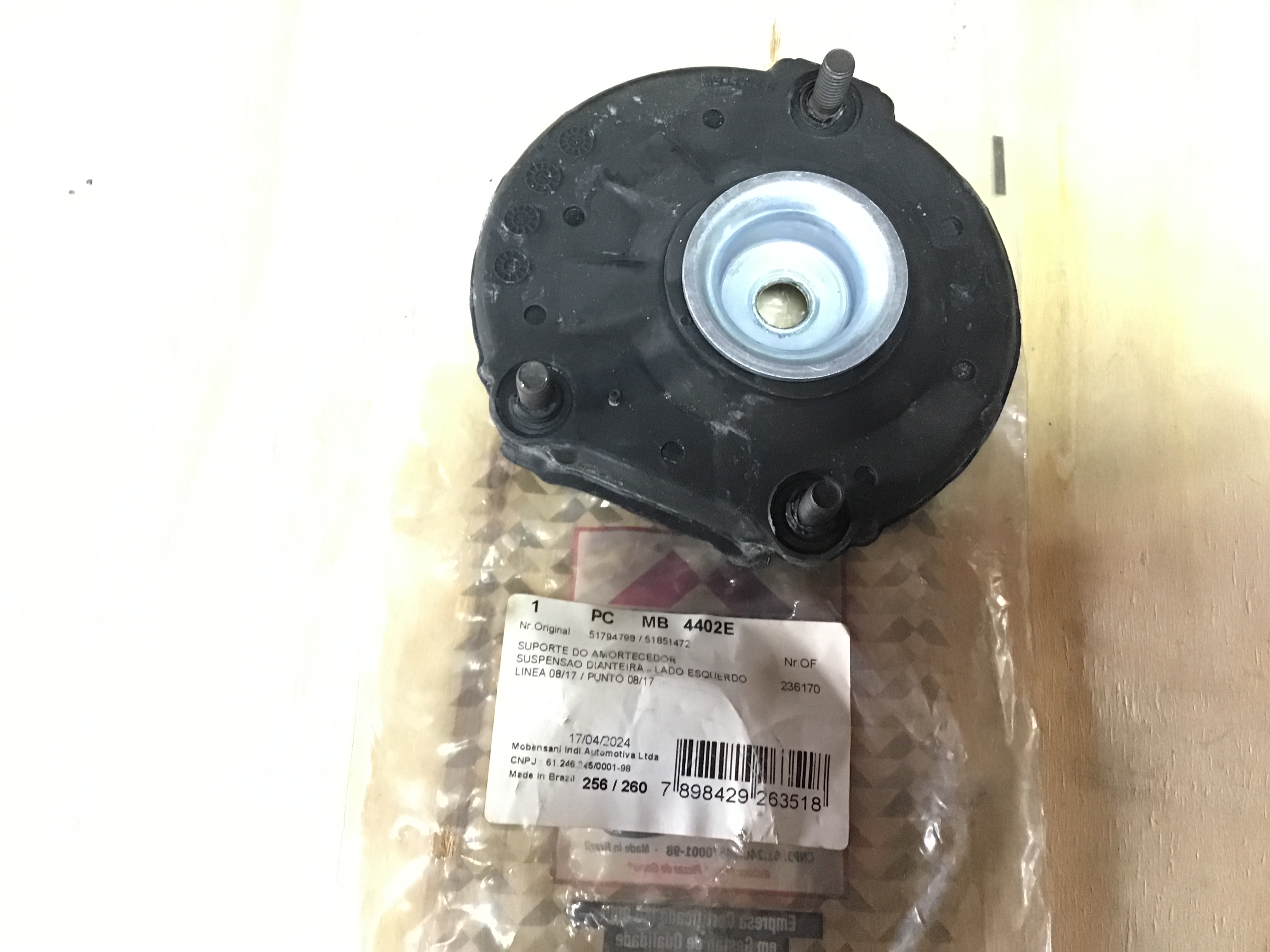 BASE DE AMORTIGUADOR DELANTERO IZQUIERDA