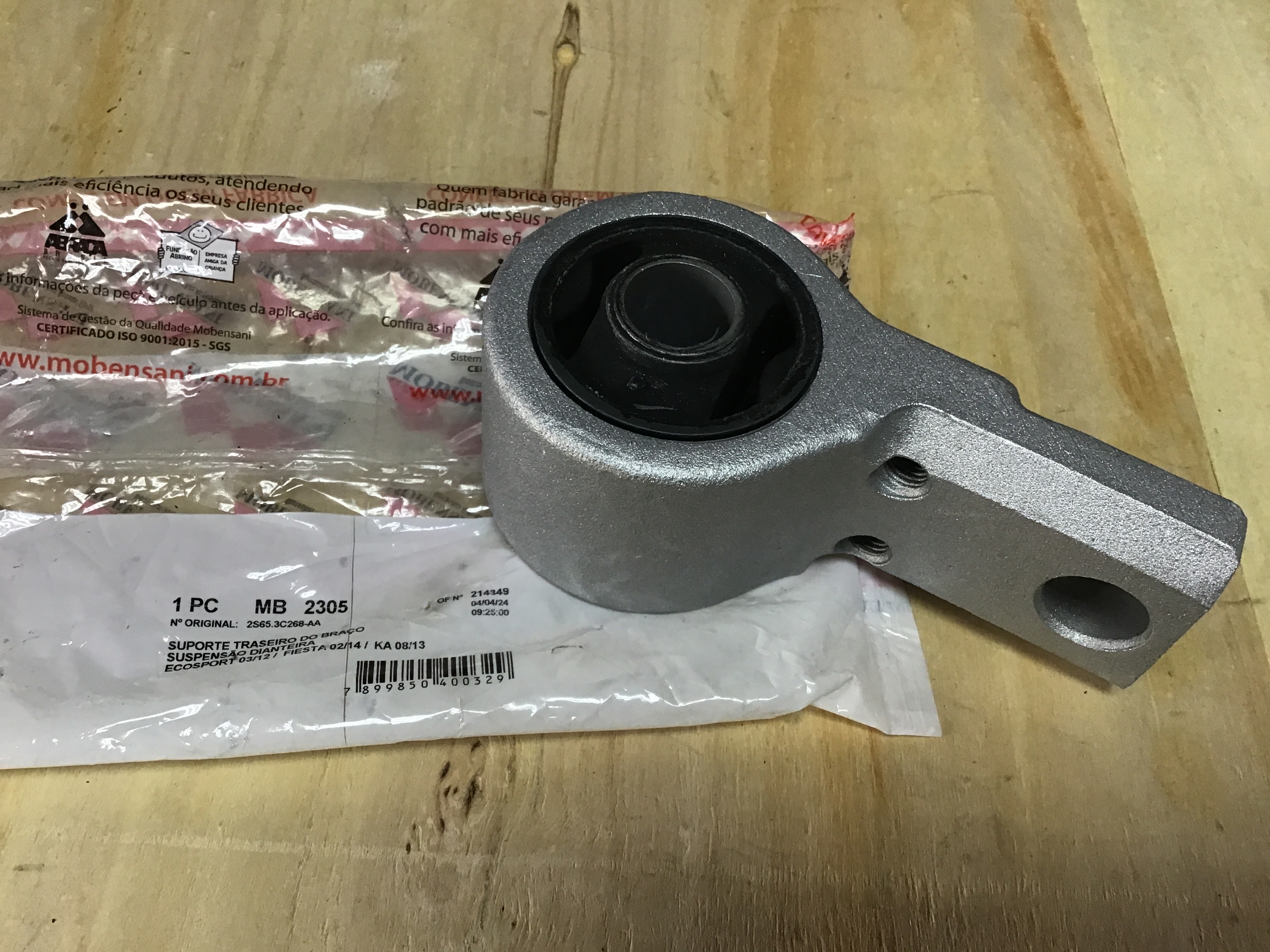 BUJE DE MESETA TRASERO C/SOPORTE TORNILLO