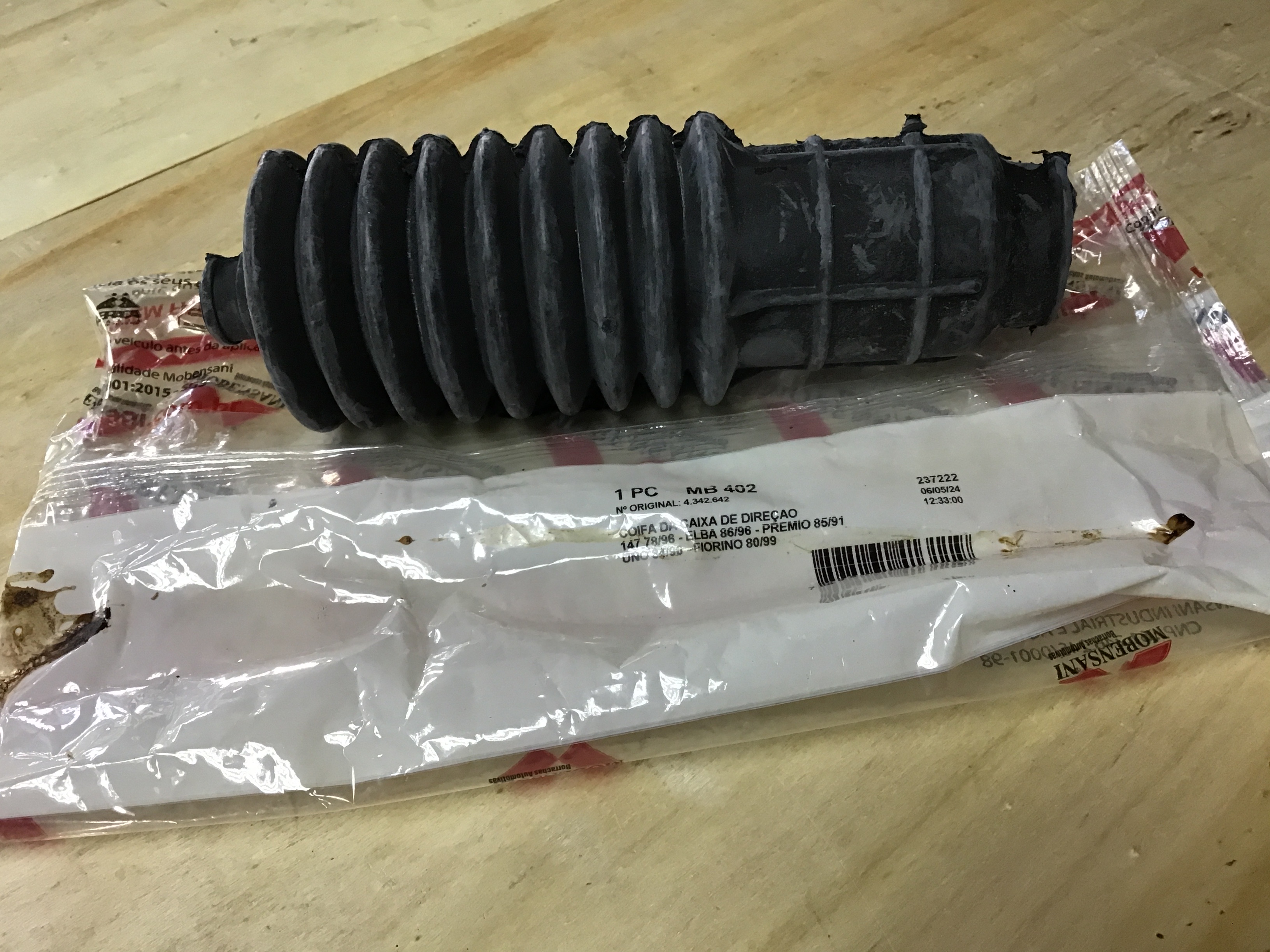 CUBREPOLVO DE CAJETIN DERECHO