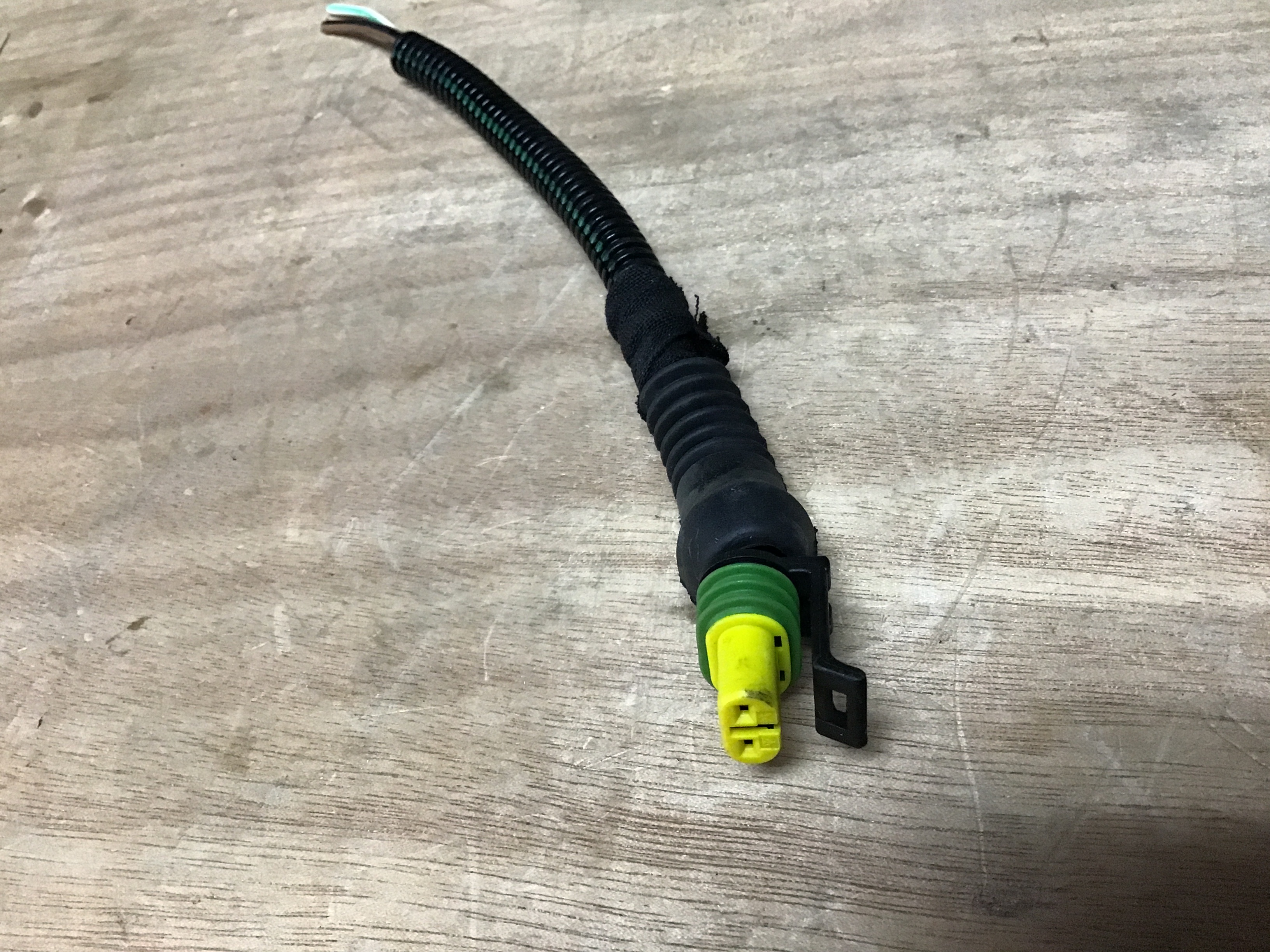 CONECTOR 2VIAS BOBINA/BOMBA GASOLINA