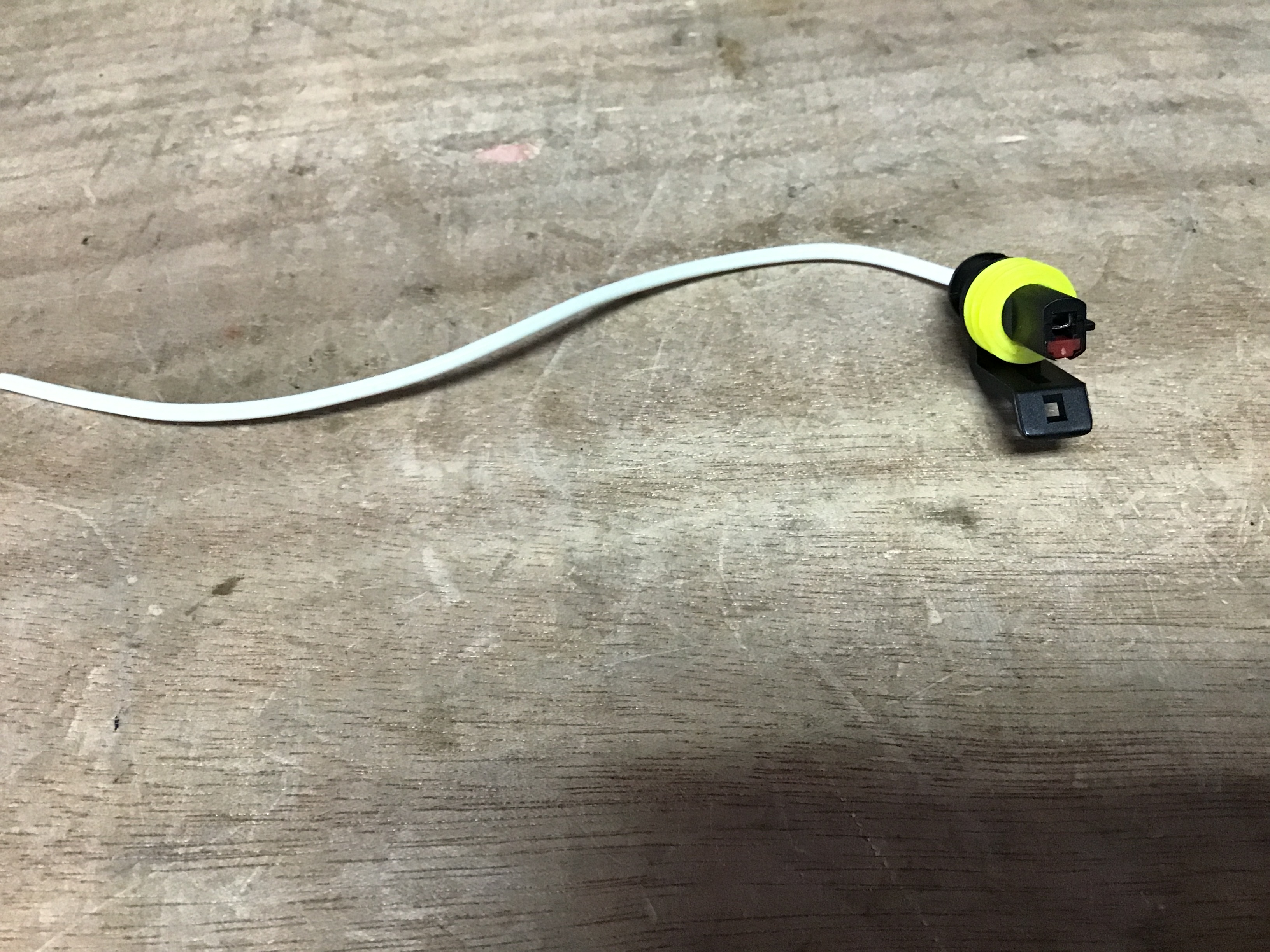 CONECTOR VALVULA PRESION ACEITE